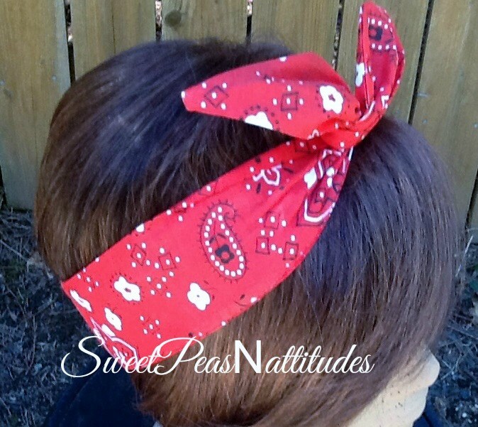 Haarband Wired Dolly Schleife Rot Taschentuch Bandana Print Rockabilly Draht Schal Haarband Wired Dolly Schleife Rot Taschentuch Bandana Print Rockabilly Draht Schal von SweetPeasNattitudes
