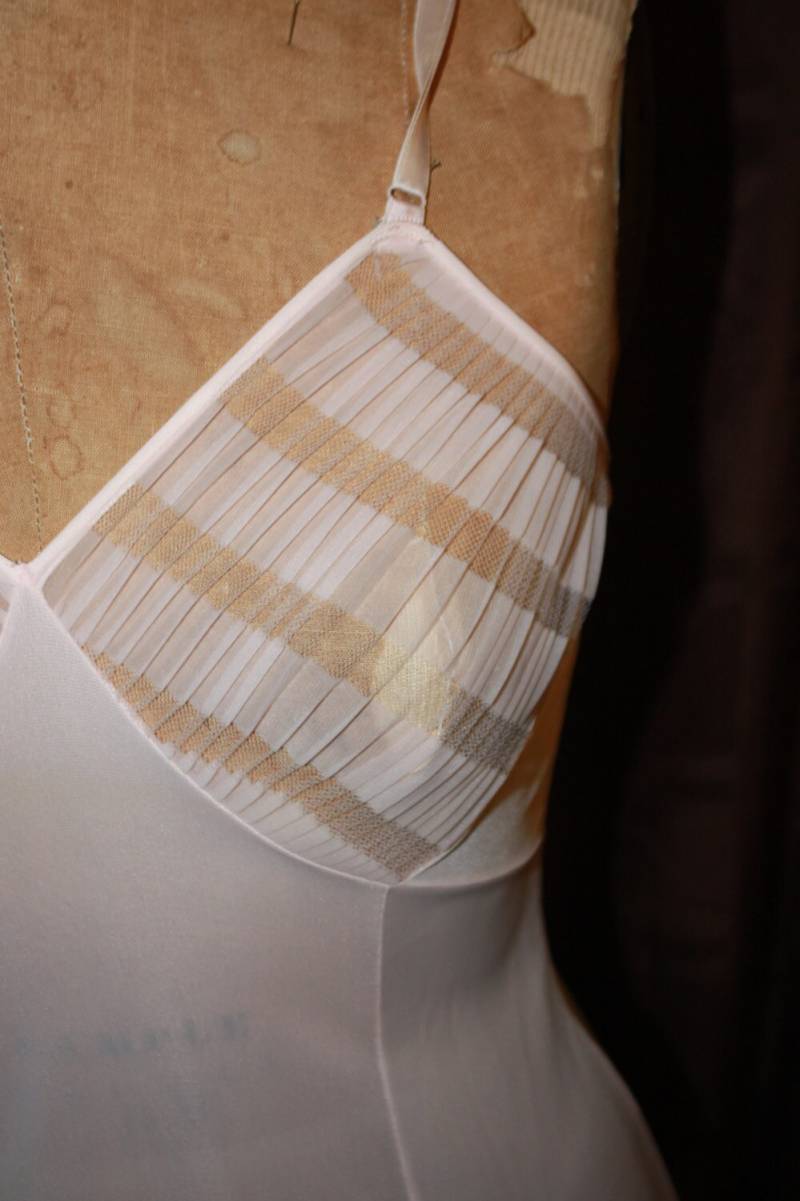 Slip Mit Plissee Borte Slip Mit Plissee Borte von SweetPotatoPunch