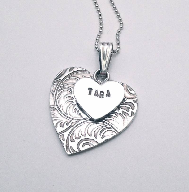 Personalisierter Herz-Anhänger von SweetRosieJewellery