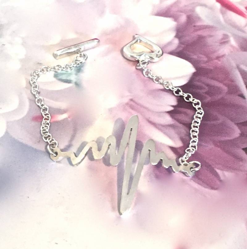 Süßes Herzschlag Armband von SweetRosieJewellery