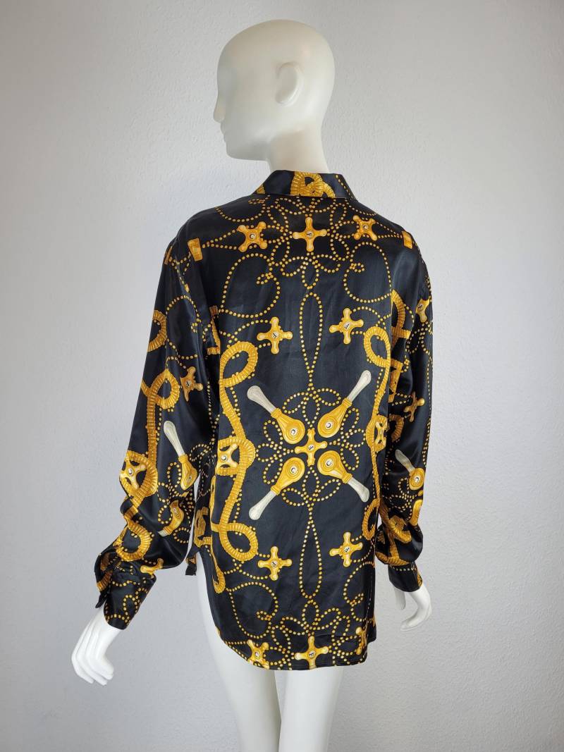 Vintage Moschino Bluse 90Er Jahre Chic Acetat Viskose Hemd, Made in Italy von SweetSpotVintageChic