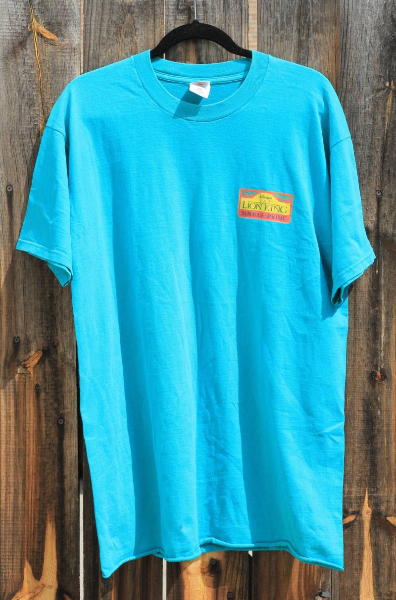 Vintage 1990Er The Lion King Simbas Pride Herren Xl Teal Blue Fruit Of The Loom Screen Stars T Shirt von SweetTeeAndThread