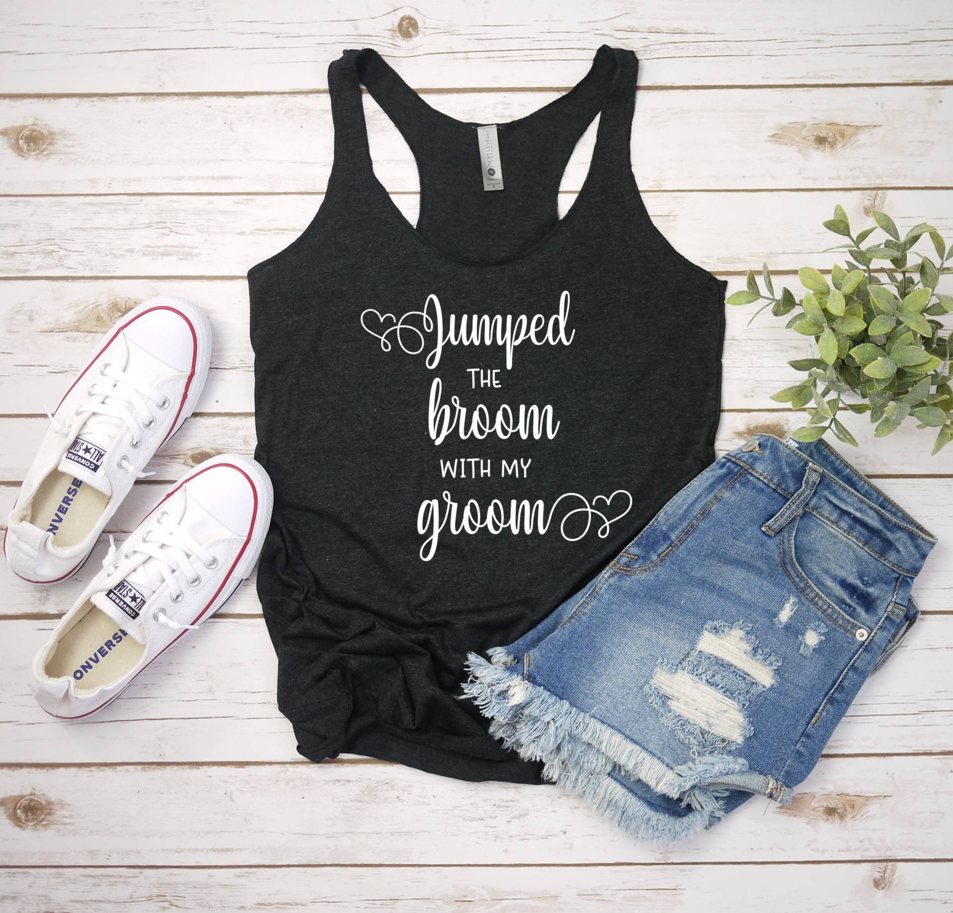 Jump The Broom Bride Tank Top - Shirt, Just Married, Racerback Tanks Jump The Broom Bride Tank Top - Shirt, Just Married, Racerback Tanks von SweetTeesEtc