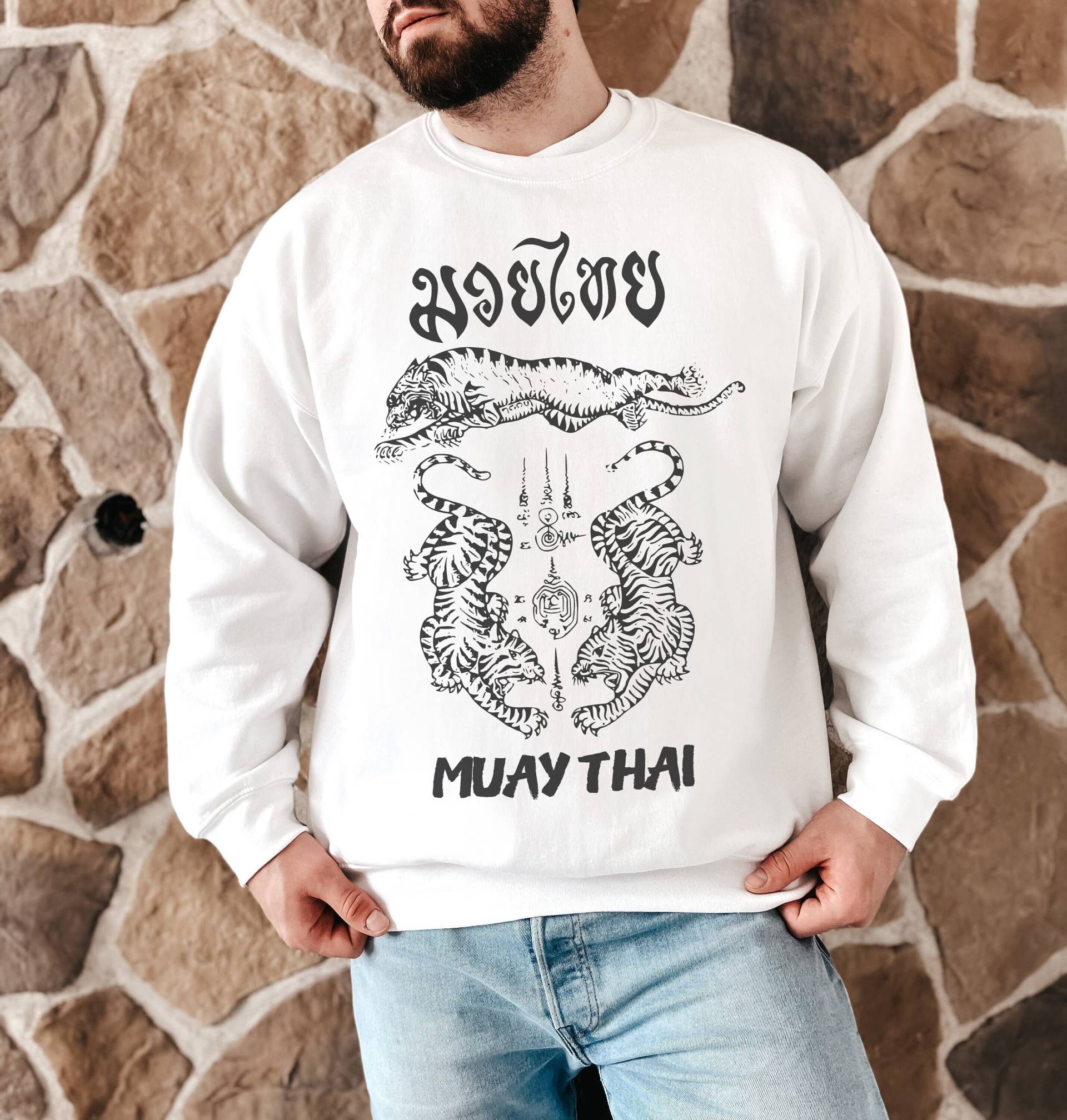 Muay Thai Sweatshirt, Shirt, Mma Fighter, Gift, Hoodie, Kickboxing Thai, Boxing Shirts Muay Thai Sweatshirt, Shirt, Mma Fighter, Gift, Hoodie, Kickboxing Thai, Boxing Shirts von SweetVaniaDesign