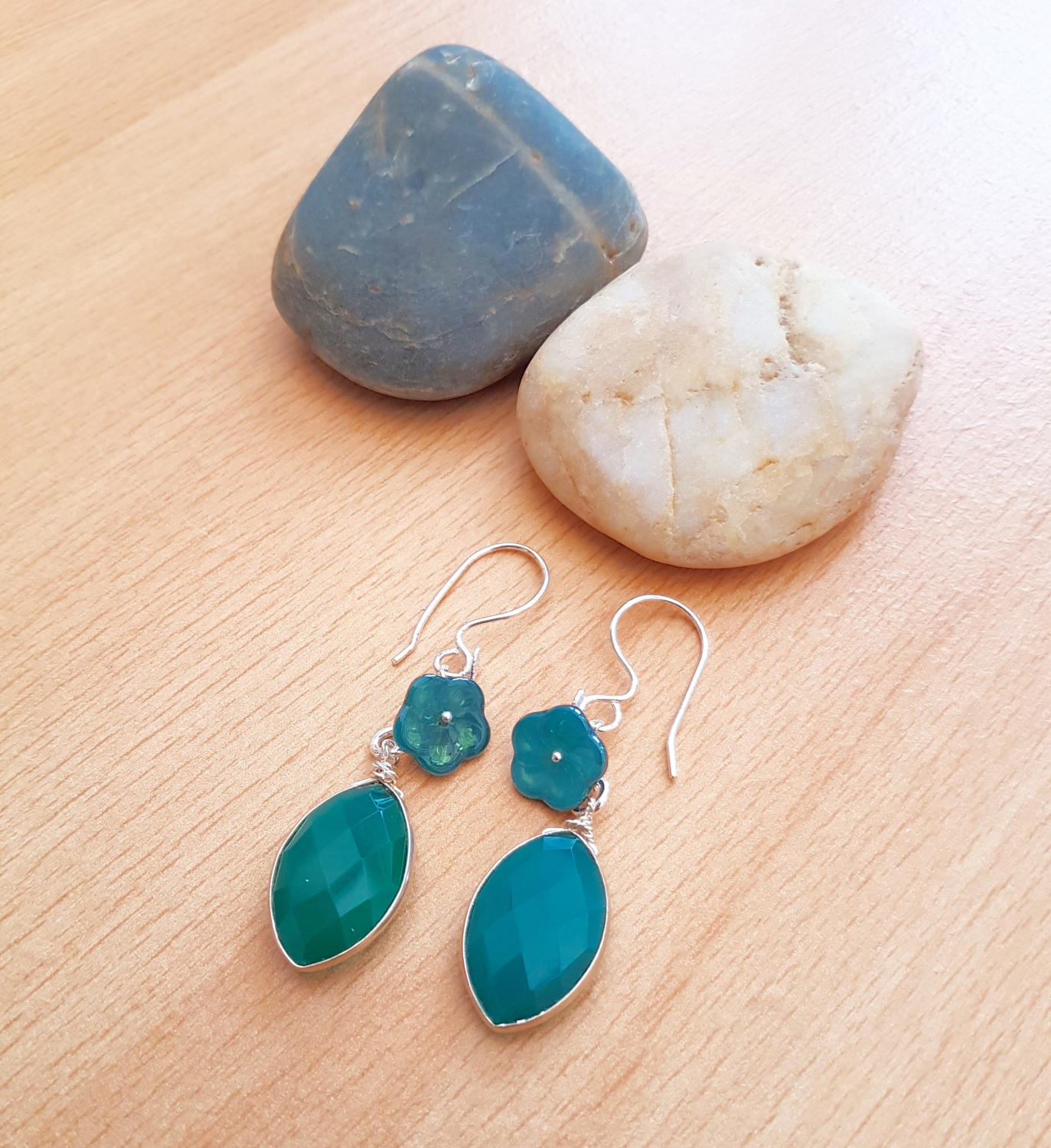 Grüner Onyx Sterling Silber Ohrhänger Handgemachter Edelstein Schmuck von SweetgemsDesign