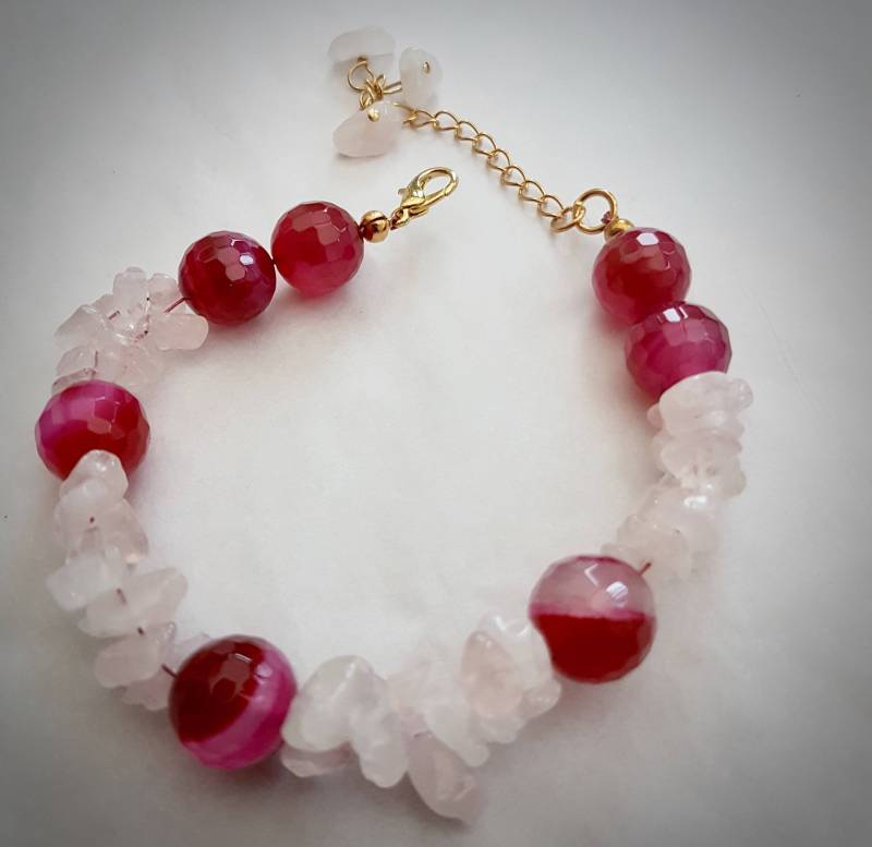 Handgefertigtes Armband Aus Rosenquarz Und Achat von SweetgemsDesign