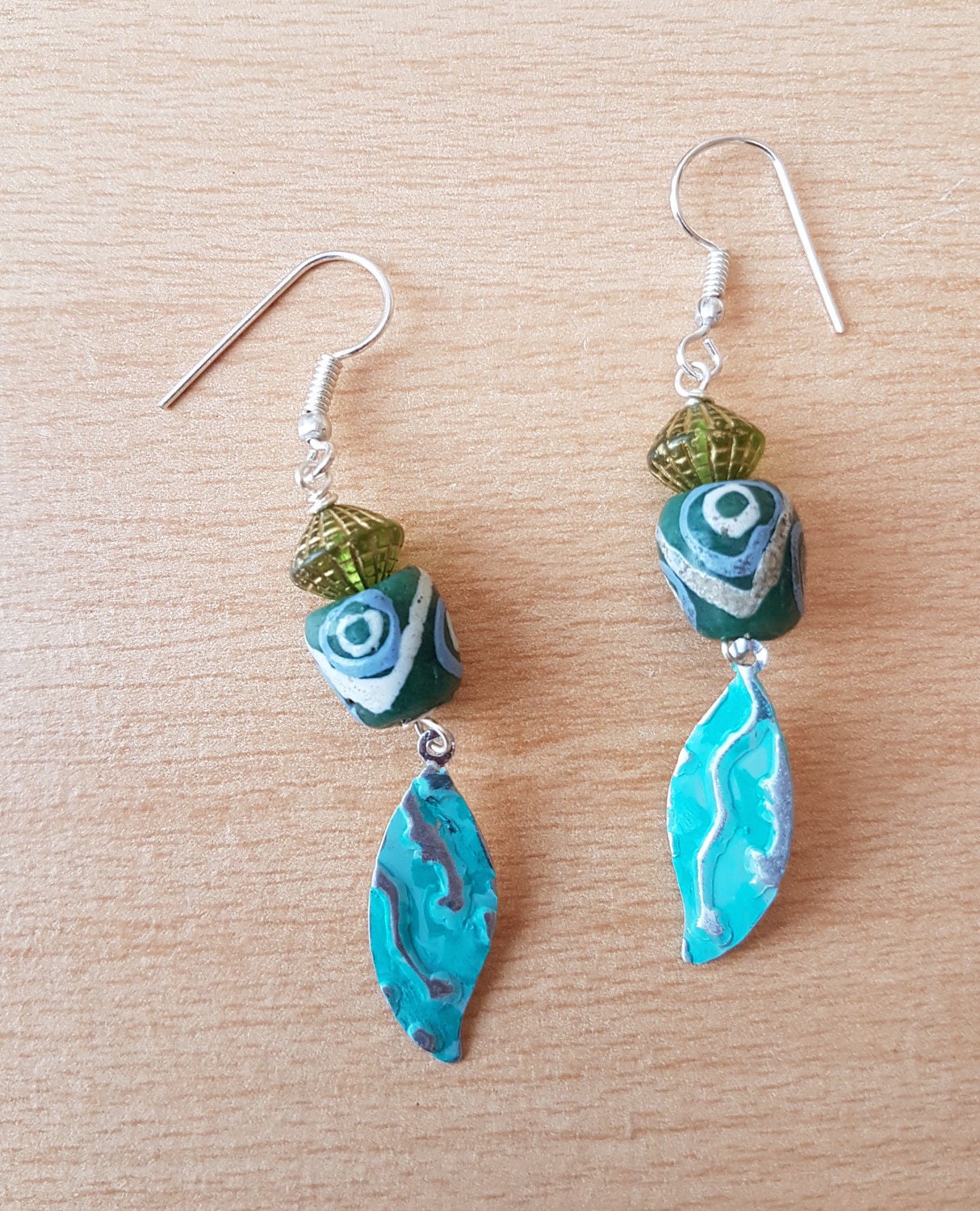 Lampwork Glasperlen Ohrringe Holz & Blatt Ohrhänger von SweetgemsDesign