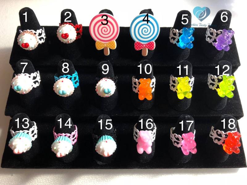 Verstellbare(R Ring(E Mit Wahlweise Gummibärchen, Cupcakes Oder Lutschern von SweetiesTastyTreats