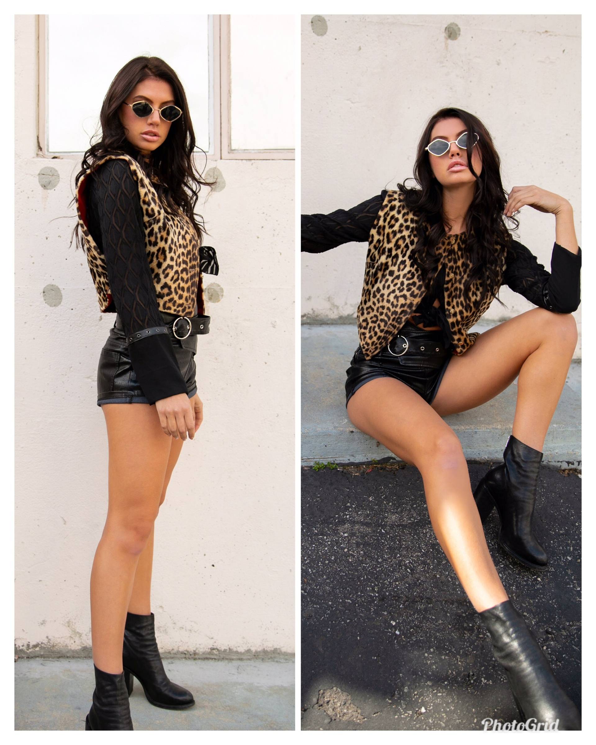 Vintage 70Er Jahre Tiere Print Leopard Weste-Gold Knöpfe Kunstfell Xs S M Vintage 70Er Jahre Tiere Print Leopard Weste-Gold Knöpfe Kunstfell Xs S M von Sweetiesvintage
