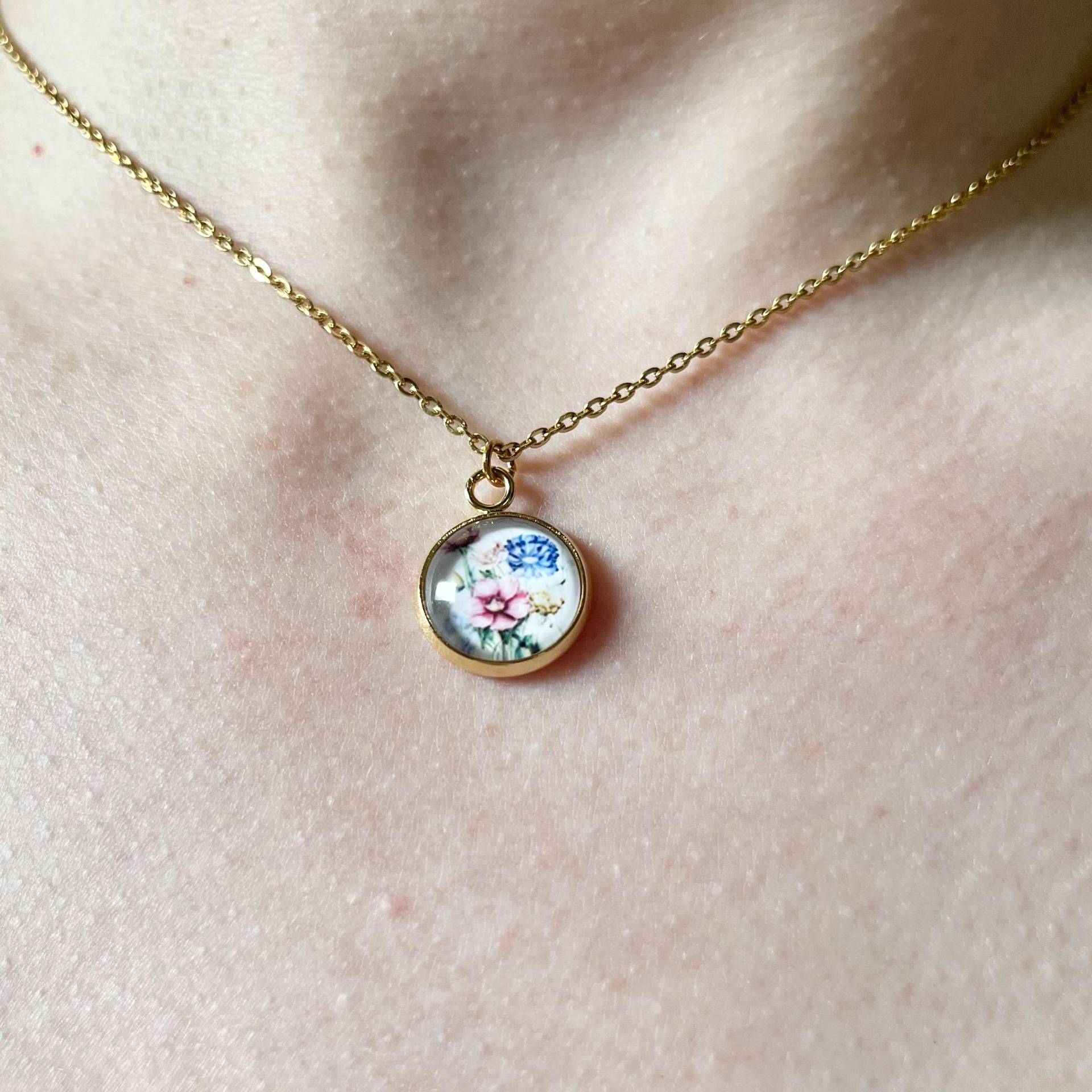 Goldene Halskette Mit Blumen Damen Kinder Edelstahl Anhänger Schmuck Geschenk Frau Mädchen von Sweetlittlelove24