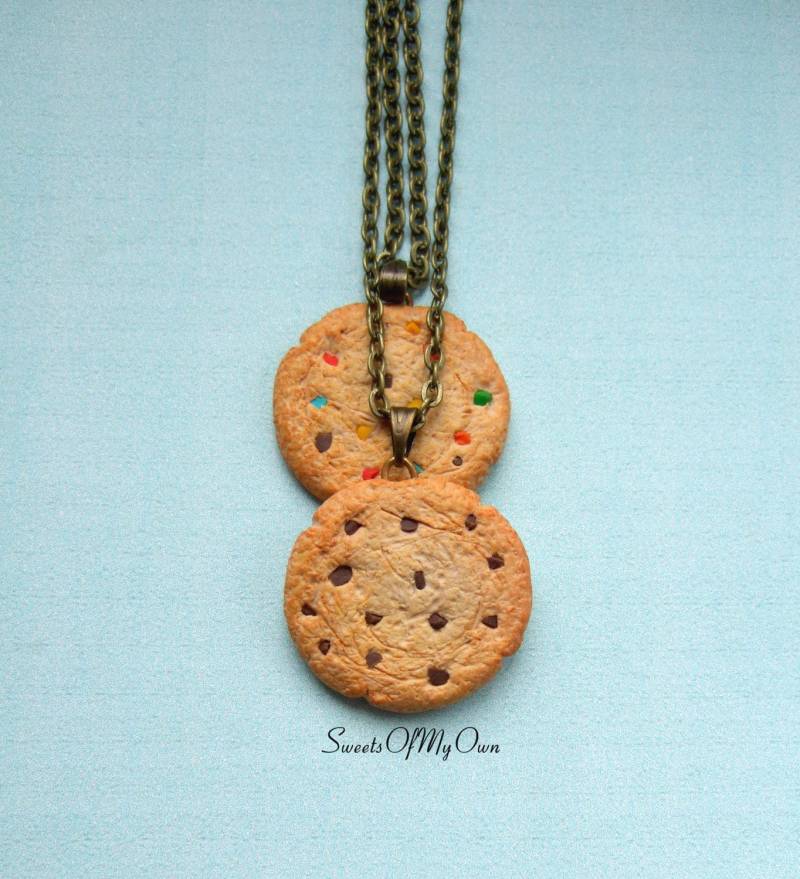Keks Anhänger - Chocolate Chip Cookie Rainbow Lebensmittel Schmuck Wählen Sie Ihren Stil Mto von SweetsOfMyOwn