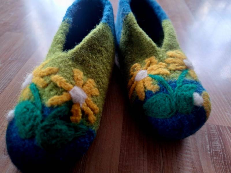 Filzschuhe Gr. 42 Gelbe #margeriten Filzschuhe Gr. 42 Gelbe #margeriten von SwensGeschenkedesign
