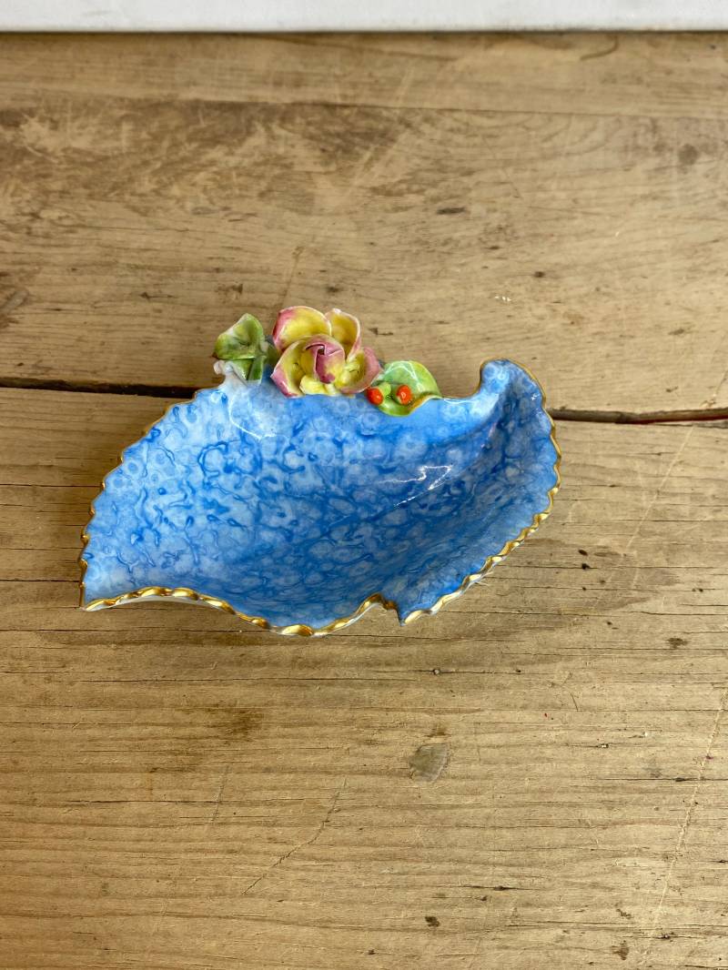 Antike Jugendstil Royal Worcester Porzellan Pin Geschirr Applizen Blumen. Hübsches Design. in Tollem Zustand von SwiftMillVintage