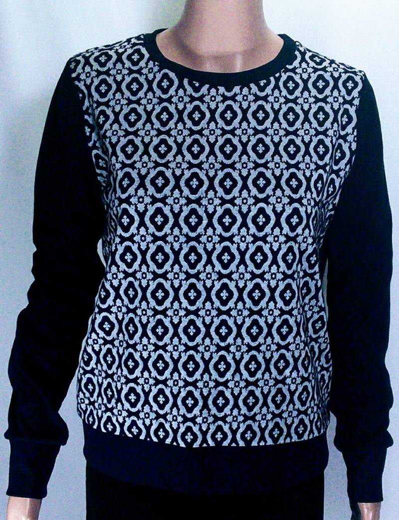 Dunkel Blau Druck Langärmeliges Sweatshirt von SwiftStitchDesign