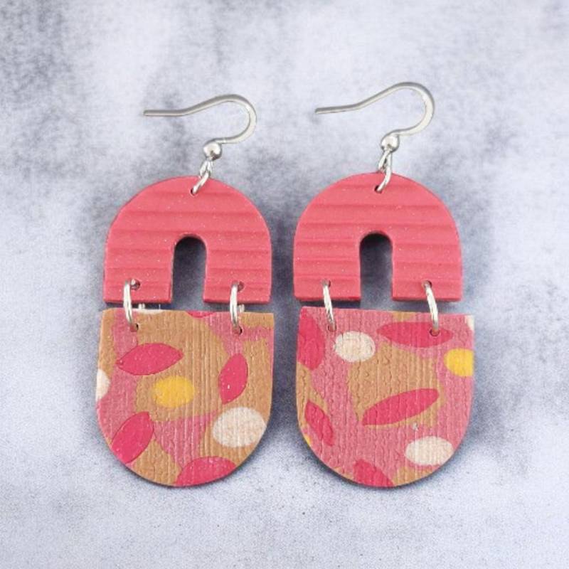 Rote Bogen Ohrringe Aus Polymer-Clay - Boho Statement Schmuck von SwissEarrings