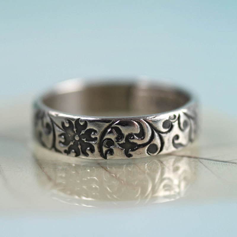 sterling Silber Blumen-Bandring Clematis Blumenkranz sterling Silber Blumen-Bandring Clematis Blumenkranz von SycamoonJewellery