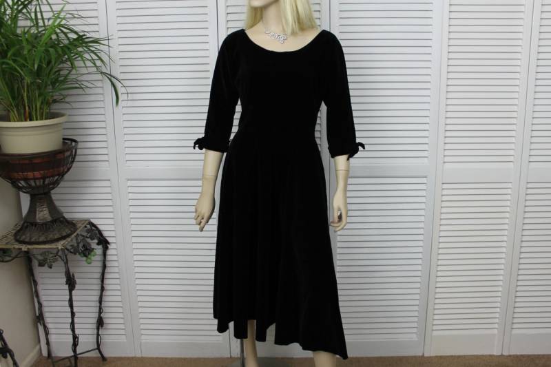 Vintage 1950Er Jahre Samt Kleid Schwarz Gr S/X Small von SydneysVintage