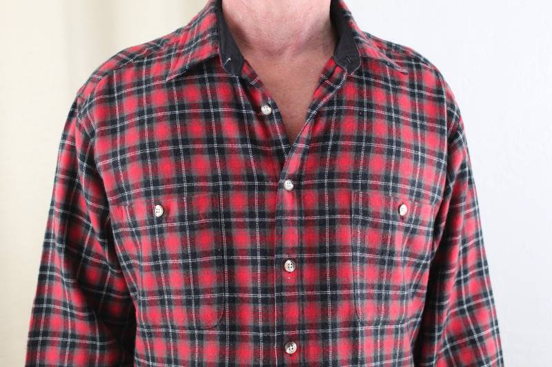 Vintage Herren Flanell Hemd Rot Schwarz Kariert Windridge Mervyns Größe L von SydneysVintage