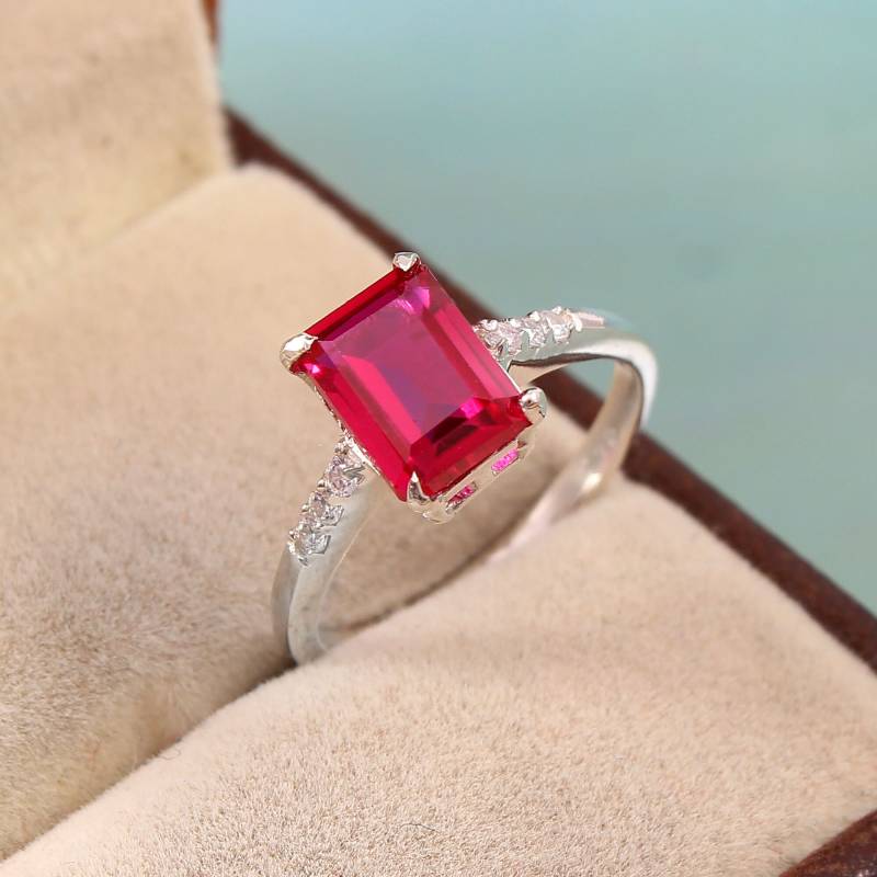 Rubinring , Smaragdschliffring Rubin Verlobungsring 925 Sterling Silber Ring, Ehering Alltagsring Versprechensring Lab Ring Einzigartiger von SykGemsJewels