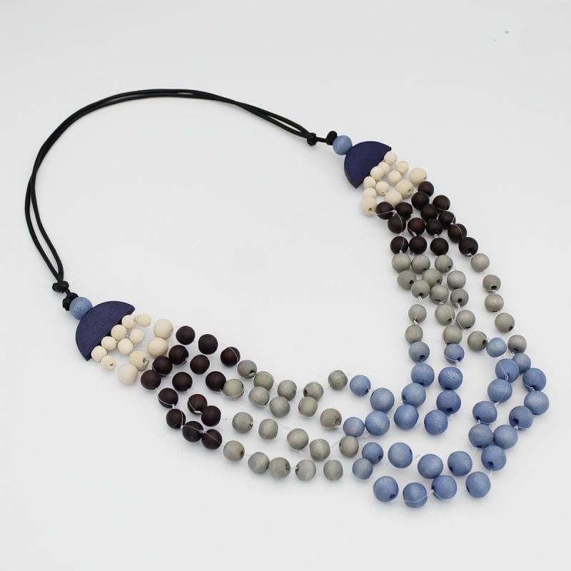 Zierliche Graue Ombre Halskette, Statement Kette, Schwebende Holz Perlen Leichte Grau Und Blaue Kette von SylcaDesigns