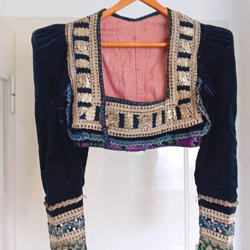 Amazing Antique Folklore Bodice von SylkaJoa