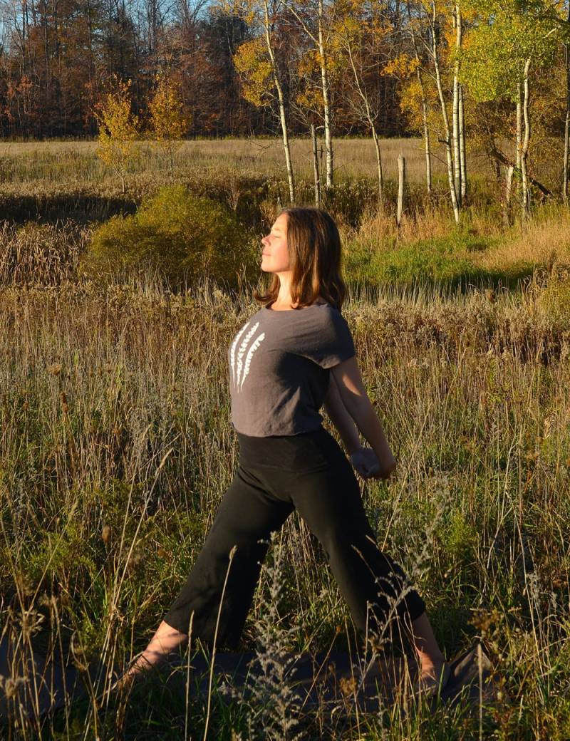 Hanf Capri Yoga-Hose Weites Bein, Bio-Baumwollmischung Hanf Capri Yoga-Hose Weites Bein, Bio-Baumwollmischung von SylphEcoWear