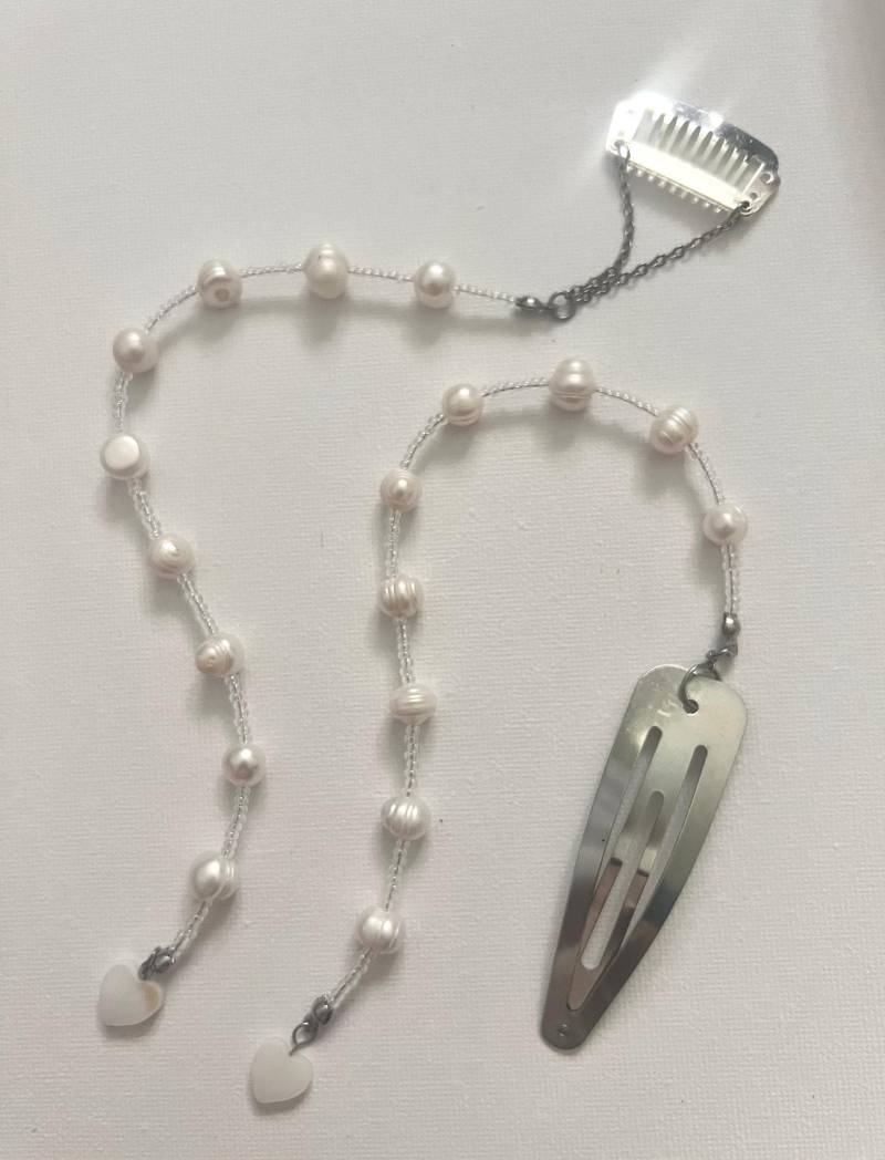 Adore Haircharm | Pearl Clip in Hairchain Pearl Hair Accessories von SylphieShop