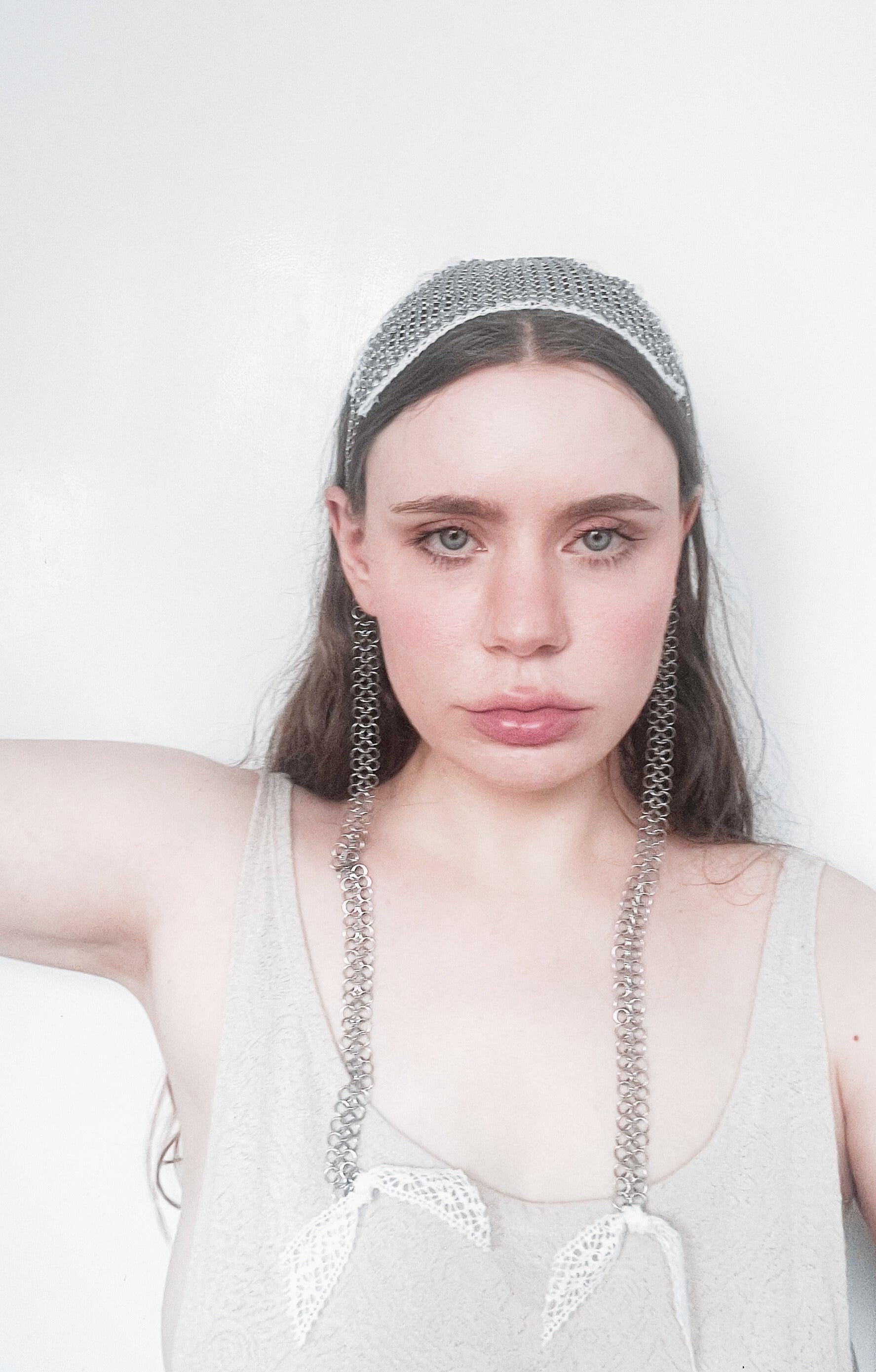 Chainmaille Triangle Headband Number 4 Chainmaille Triangle Headband Number 4 von SylphieShop