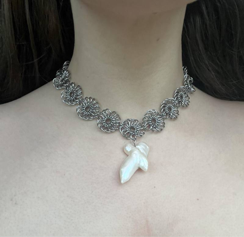 Daisy Chain Chainmaille Necklace Daisy Chain Chainmaille Necklace von SylphieShop