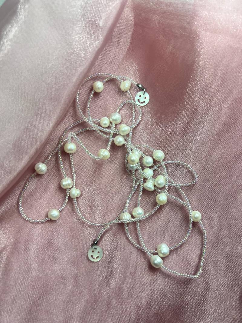 Pearly Wrap Around Necklace Pearly Wrap Around Necklace von SylphieShop