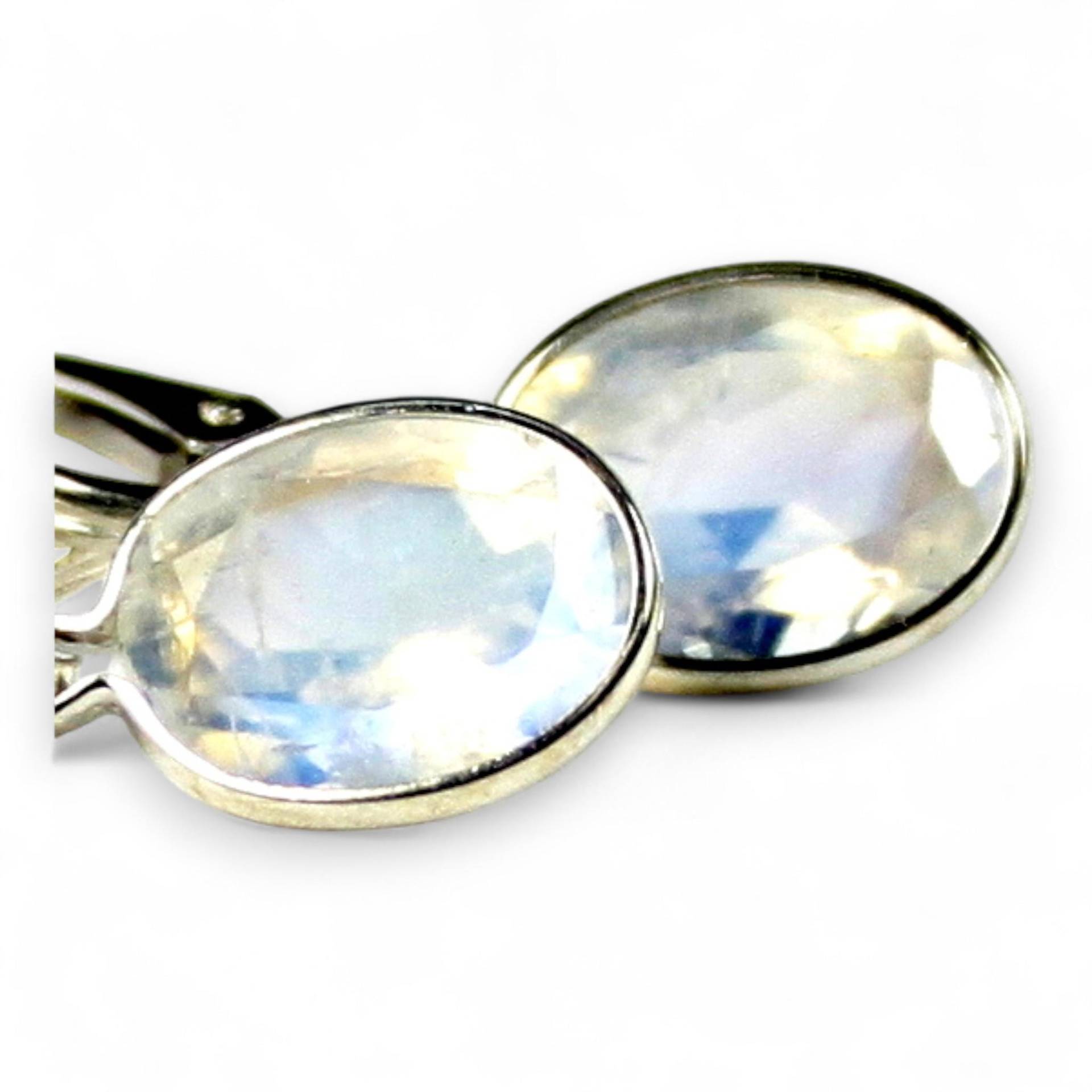 Regenbogen Mondstein, 925 Sterling Silber Ohrringe, Se001 Regenbogen Mondstein, 925 Sterling Silber Ohrringe, Se001 von SylvaRocks2