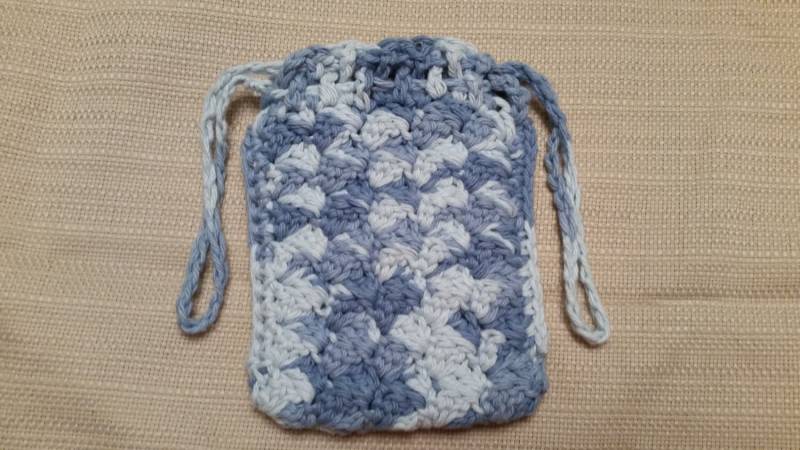 Blau-Hellblauer Seifensack/Waschlappen Strickwaschlappen Baumwolle Blau-Hellblauer Seifensack/Waschlappen Strickwaschlappen Baumwolle von SymphlCreations