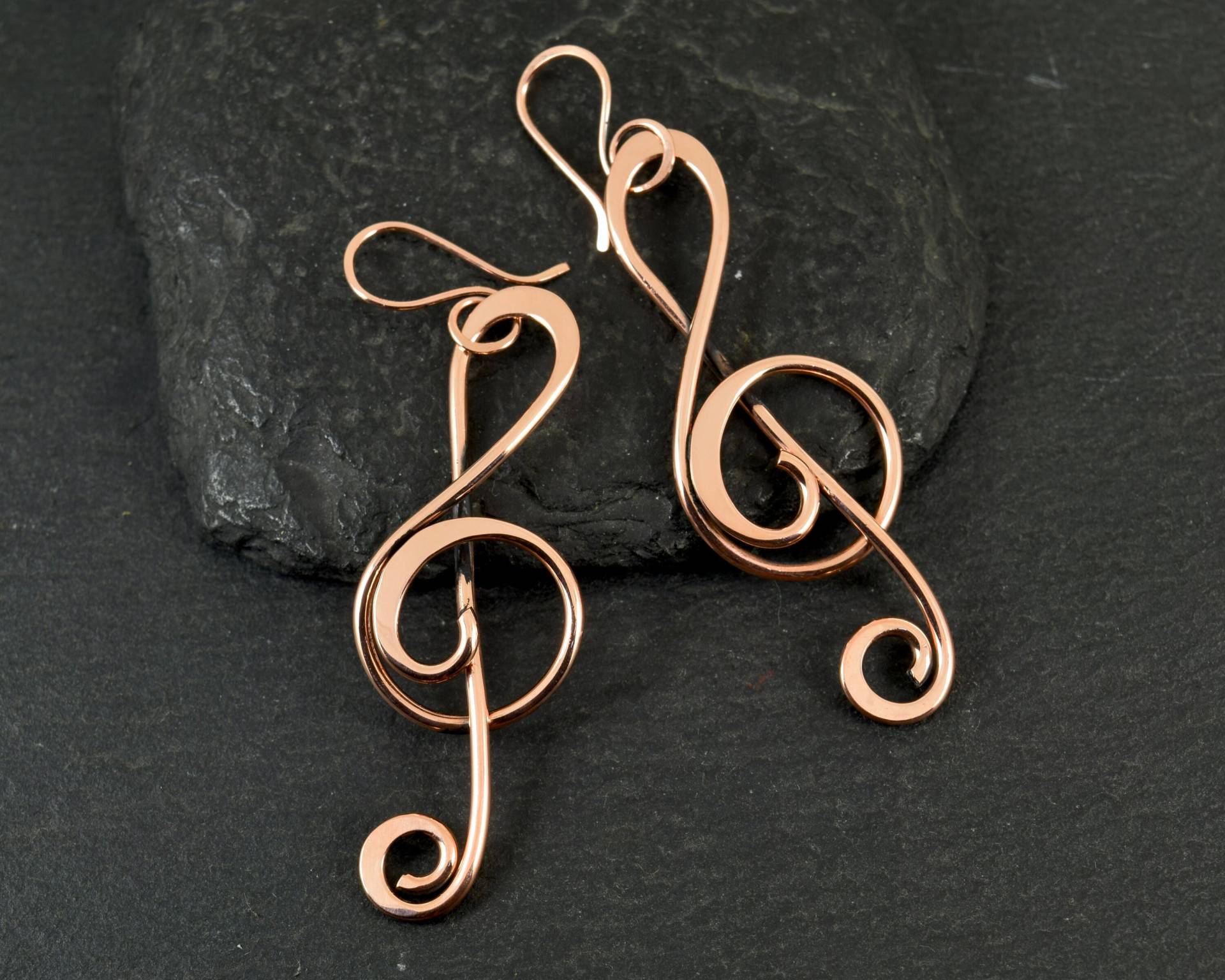 Violinschlüssel Kupfer Ohrringe | G Notenschlüssel Musik Musiknote Musikliebhaber Musiker Violinschlüssel Kupfer Ohrringe | G Notenschlüssel Musik Musiknote Musikliebhaber Musiker von SynergicDesigns