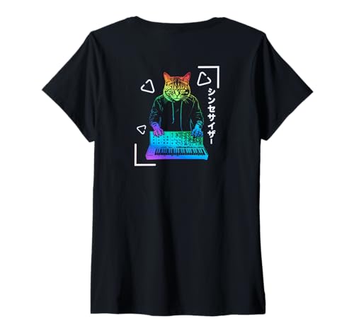 Damen Backprint Synthpop Musik, Katzen Synth-Japanese Synthesizer T-Shirt mit V-Ausschnitt Damen Backprint Synthpop Musik, Katzen Synth-Japanese Synthesizer T-Shirt mit V-Ausschnitt von Synthesizer-Keyboard Zubehör Geschenke Shirts