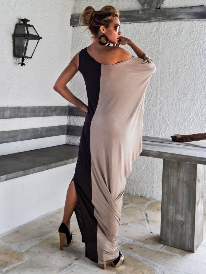 Grau & Beiges Maxi Kleid/Bicolors Plus Size Frauen Kaftan Mit Schlitz #35069 von SynthiaCouture
