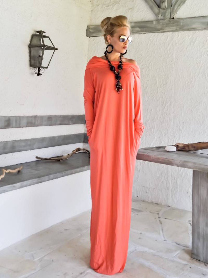 Neues Coral Maxi Kleid/Kaftan Langarm Rollkragen in Übergröße Mit Taschen Schwarzes #35211 von SynthiaCouture