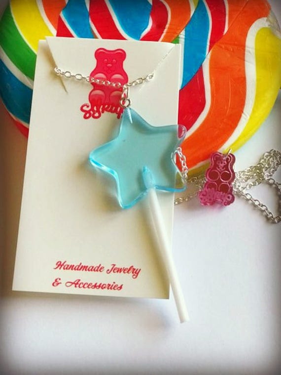 Sirup Sweet Star Lollypop Anhänger Sie Wählen Ihre Farbe Sirup Sweet Star Lollypop Anhänger Sie Wählen Ihre Farbe von SyrupJewelry