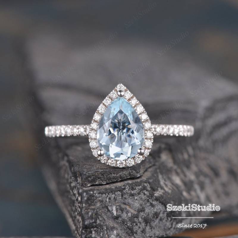Birnenförmige Aquamarin-Verlobungsring Weißgold Ring Braut Hal Diamondo Frauen Antikring Jahrestag Geschenk Für Ihren Birthstone März von SzekiStudio