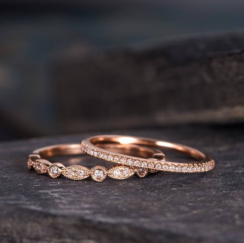 Diamant Hochzeit Band Halbe Ewigkeit Rose Gold Stapeln Frauen Ring Art Deco Milgrain Minimalist Zierliche Jahrestag Geschenk Brautschmuck Set von SzekiStudio
