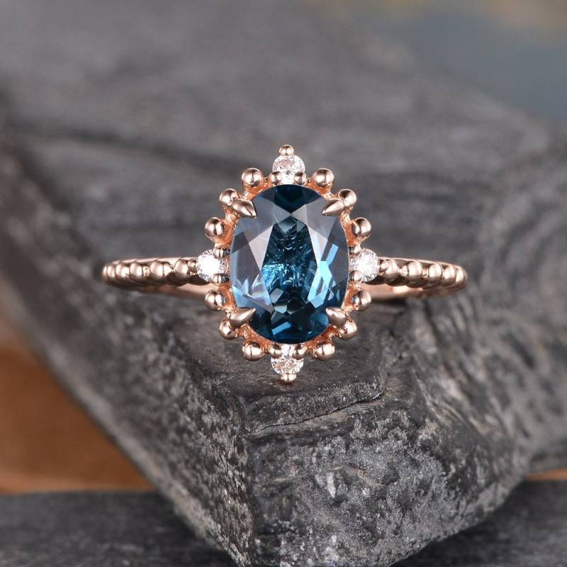 Gelbgold Verlobungsring Halo Diamant Halbe Ewigkeit London Blautopas Oval Schliff Jahrestag Versprechen Ring Frauen Braut Massiv 14K Schlicht von SzekiStudio