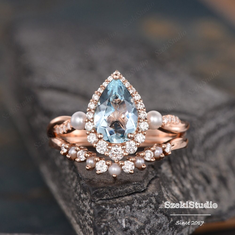 Perlen Aquamarin Verlobungsring Set Rosegold Birne Form Braut Halo Infinity Diamant Ehering Schmuck 2 Ringe Antik 14K Gold von SzekiStudio