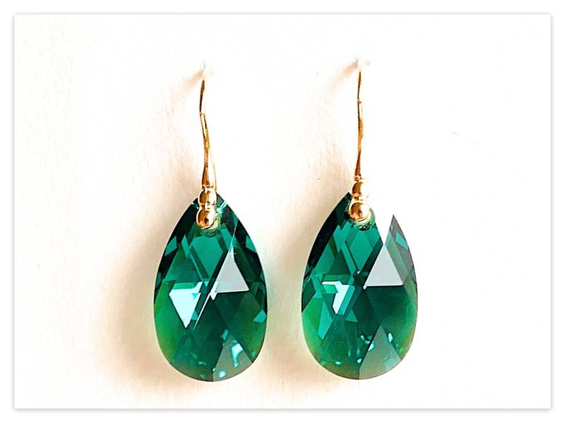 Silber Ohrringe Swarovski Tropfen Ohrhänger Smaragdgrüne Pear Shaped Kristall Grüner Braut Schmuck Brautjungfern Geschenk Für Sie Silber Ohrringe Swarovski Tropfen Ohrhänger Smaragdgrüne Pear Shaped Kristall Grüner Braut Schmuck Brautjungfern Geschenk Für Sie von Szendercia