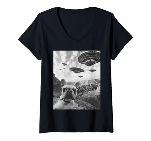 Damen Funny french bulldog Selfie with UFO alien cute frenchie dog T-Shirt mit V-Ausschnitt Damen Funny french bulldog Selfie with UFO alien cute frenchie dog T-Shirt mit V-Ausschnitt von T-ShirtManiak