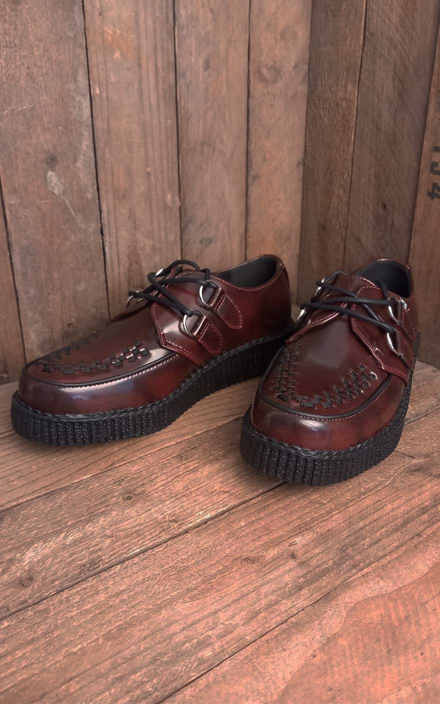 TUK Low Flex Round Toe Creeper, burgund #39 von T.U.K