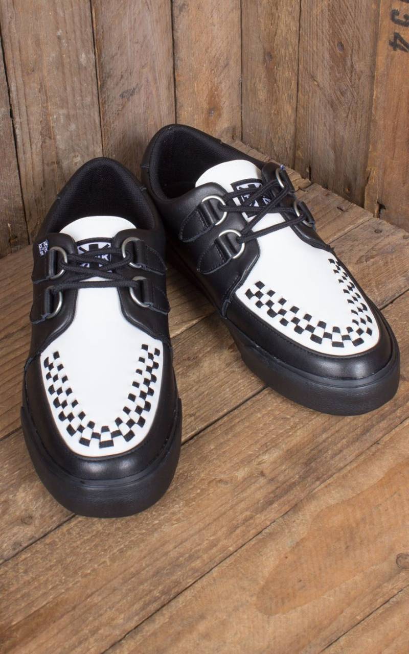 TUK VLK Creeper Sneaker Black & White D-Ring #39 von T.U.K