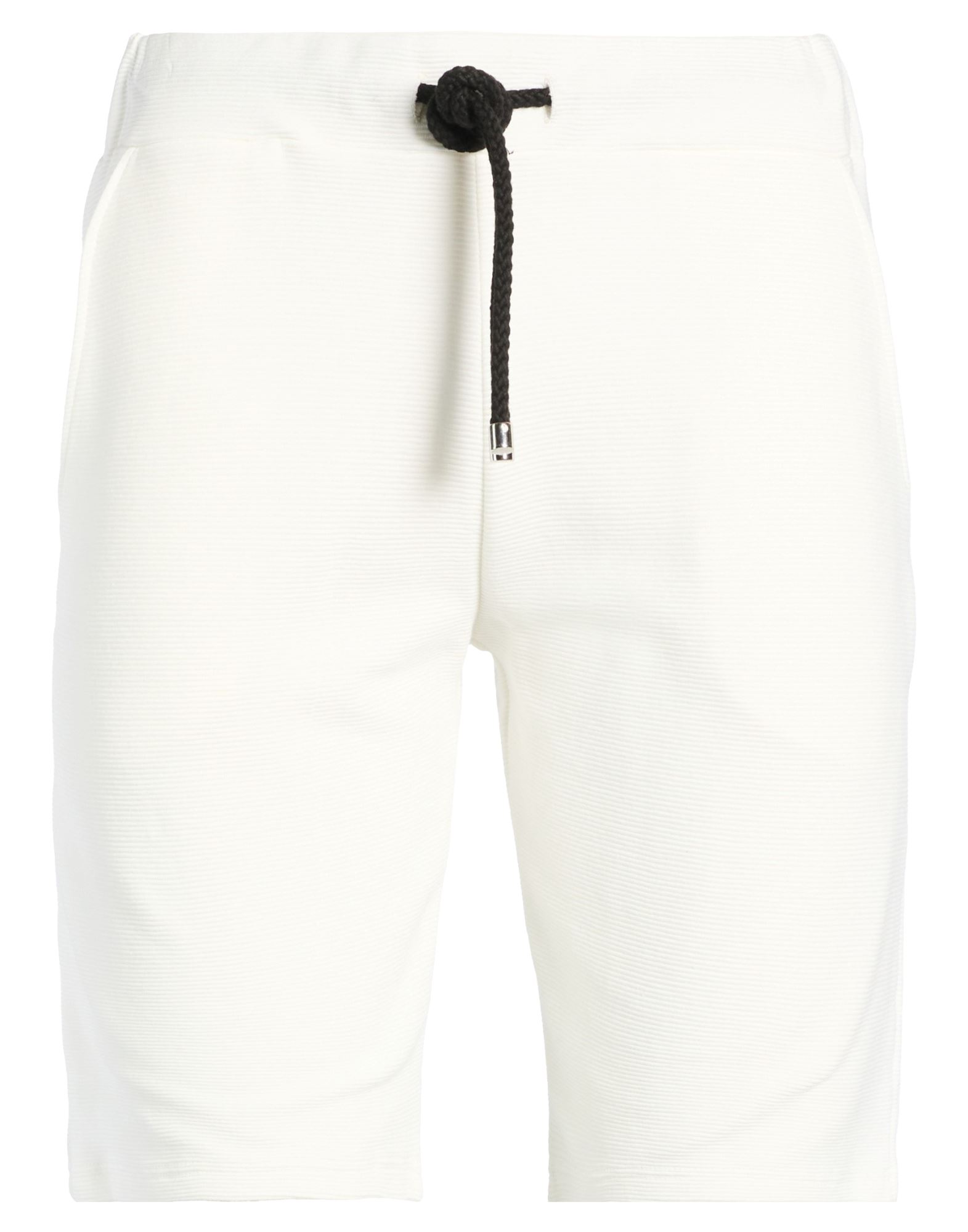TAKESHY KUROSAWA Shorts & Bermudashorts Herren Weiß von TAKESHY KUROSAWA