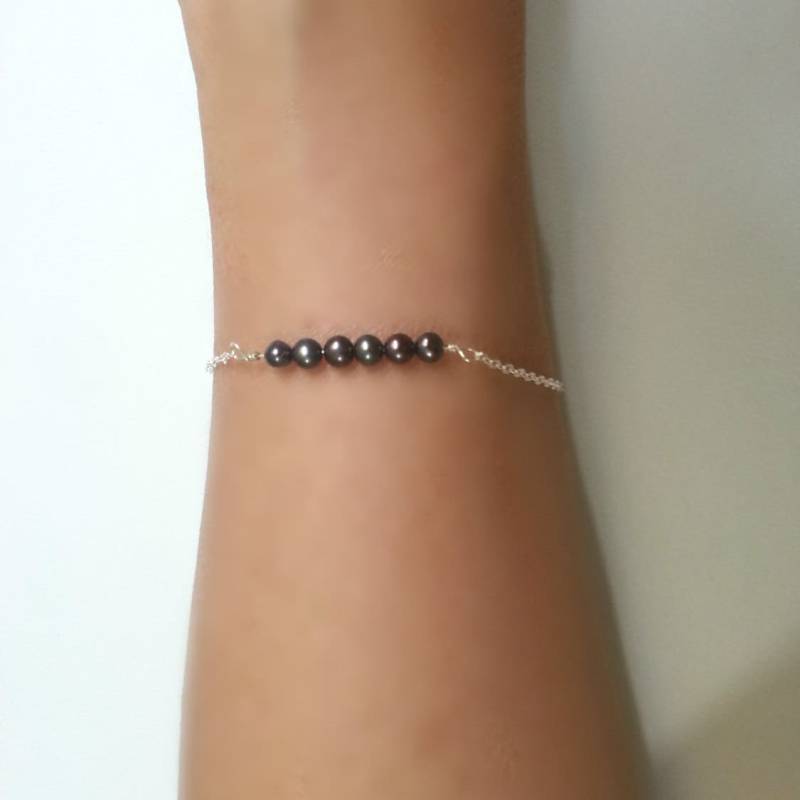 Feine Schwarze Perle Silber Armband, Kette Perlen Schmuck, Zarte Tahiti Perlen, Zierlicher Minimalist Frauen Geschenk Für Sie von TALYAJEWELRYDESIGN