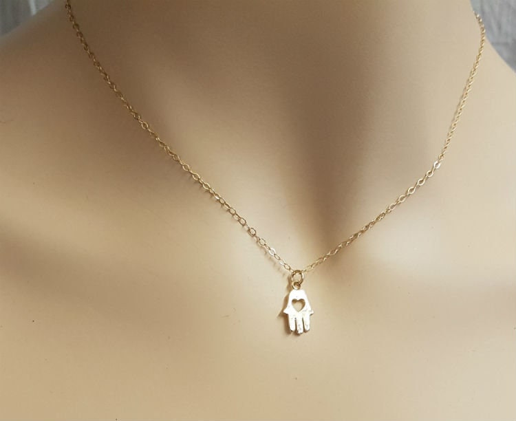 Hamsa Hand Halskette Winzige Gold Charm Der Fatima, Gottes, Böses Auge Kleine Zierliche Schmuck Zarte von TALYAJEWELRYDESIGN