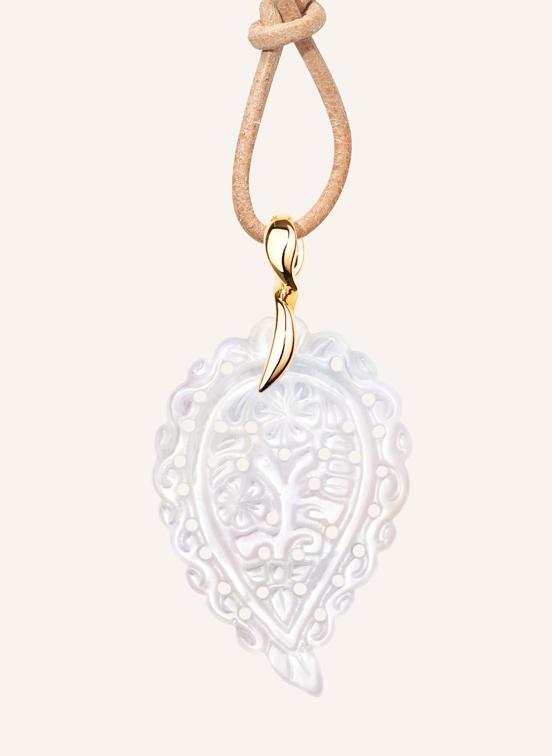 Tamara Comolli Anhänger Pendant India Medium Mother Of Pearl White Aus 18 Karat Gelbgold Und Perlmutt gold von TAMARA COMOLLI