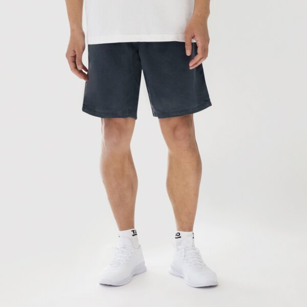 TAO Sportswear Kühlende Herren Freizeitshort Ferdi aus Holzfasern von TAO Sportswear